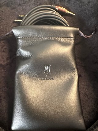 Meze Audio Liric 2 Isodinamico Rinaro MZ4 Cerrado