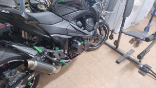 Kawasaki Z800 e Negra