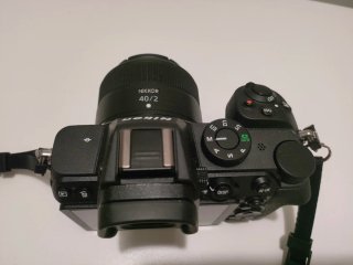 Nikon Z5 + Nikkor Z 40mm f2 - Garantía 2031