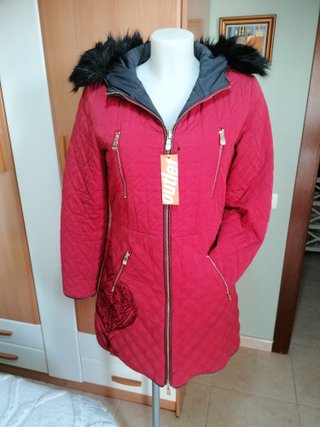 Abrigo desigual reversible + regalo