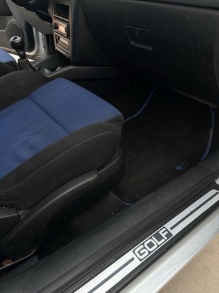 Volkswagen Golf 1.9 TDI 110CV 25 aniversario