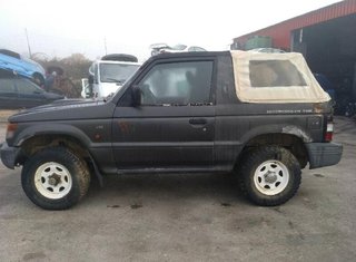 Faro derecho mitsubishi montero (v20/v40) 292914