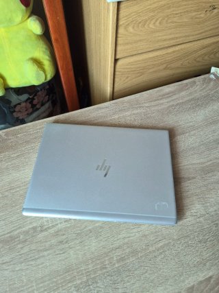 Portátil HP i7
