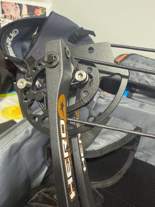 Arco compuesto Sanlida Hero Team 700