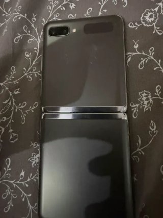 Samsung Móvil Plegable Negro/Gris