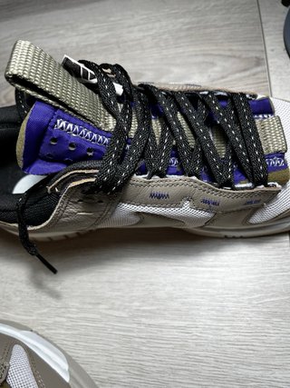 Zapatillas Beige y Morado