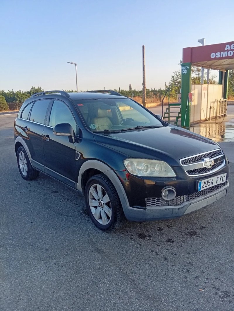 Chevrolet Captiva 2009 - foto 1