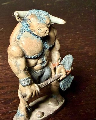 Grenadier Minotauro 1989 metal 65mm
