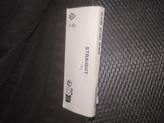 Pantalón vaquero Bershka negro recto
