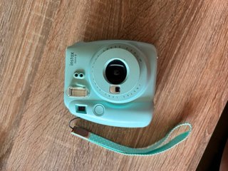 Cámara Instax Mini 11 Fujifilm
