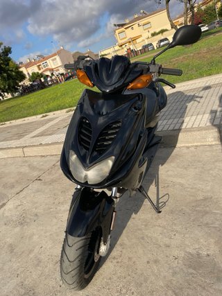 Yamaha Aerox 50cc Negra