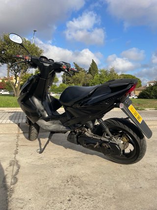 Yamaha Aerox 50cc Negra