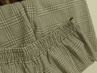 Pantalón cuadros gris y blanco