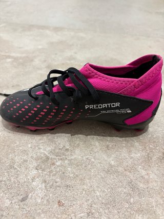 Botas de fútbol Adidas niño negro/rosa N32