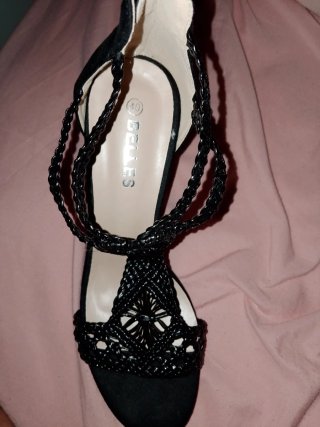 Zapatos de tacón negros para mujer