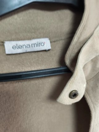 Chaqueta beige talla única da bastante talla