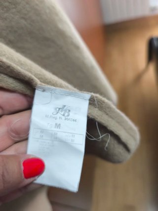 Chaqueta beige talla única da bastante talla