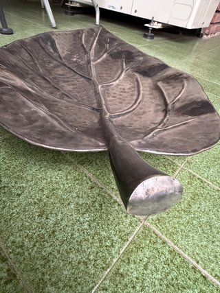 Centro de mesa hoja metal plateado