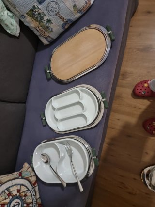 Set Piatti da Portata in Ceramica e Metallo