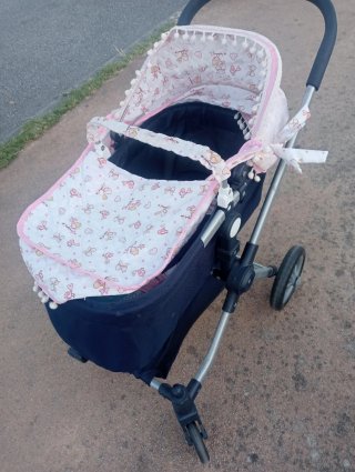 Carrito de muñecas clásico rosa