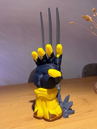 Soporte para mando Wolverine (Lobezno) 3D