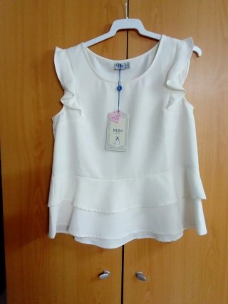 Blusa marfil volantes manga