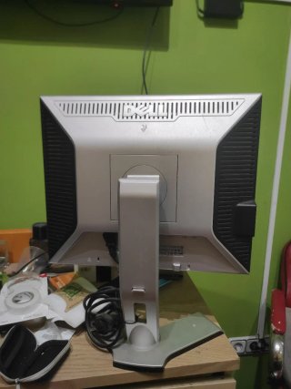 Monitor Dell 19 Plata y Negro