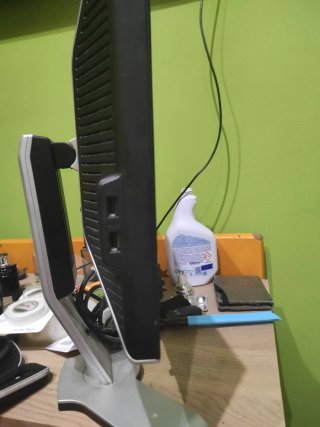 Monitor Dell 19 Plata y Negro