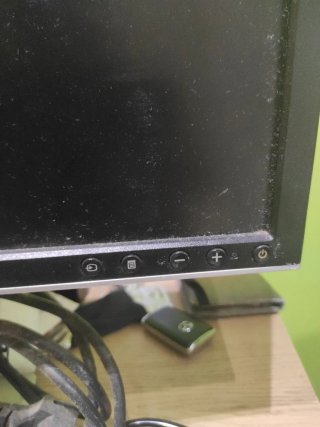Monitor Dell 19 Plata y Negro