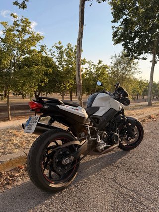 BMW F800R Naked Moto