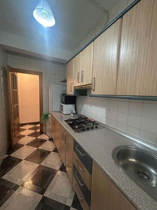 Piso en alquiler en Camino de Ronda - Rosaleda en Granada