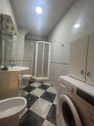 Piso en alquiler en Camino de Ronda - Rosaleda en Granada