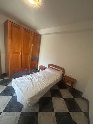 Piso en alquiler en Camino de Ronda - Rosaleda en Granada