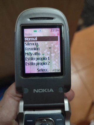 Teléfono Móvil Nokia Plegable Plata/Beige