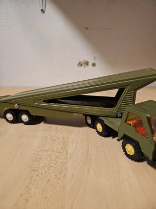 Camión Gozan Militar modelo Furia
