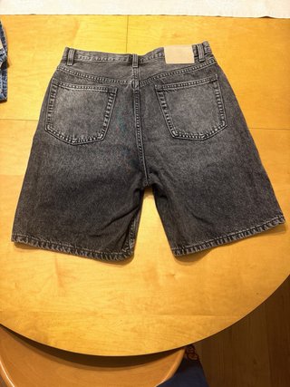 Bermuda Zara Negra Talla 42