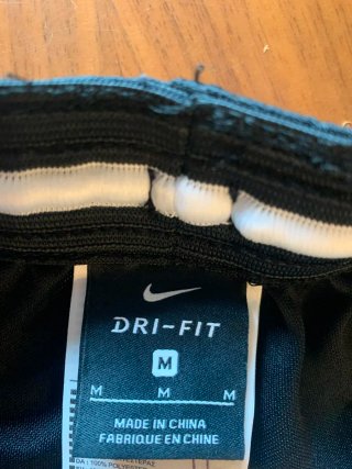 Pantalón deportivo Nike negro