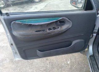 Asiento del der kia 296666 0k01w57200h96 sportage