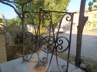 2 Rejas de forja antiguas