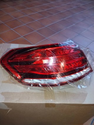 Foco trasero Mercedes