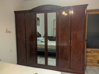 Armario grande madera maciza