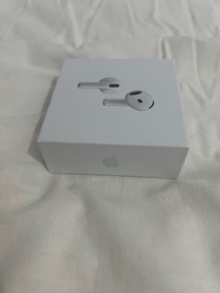AirPods 4 ANC