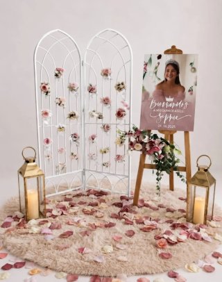 Biombo decorativo blanco con flores