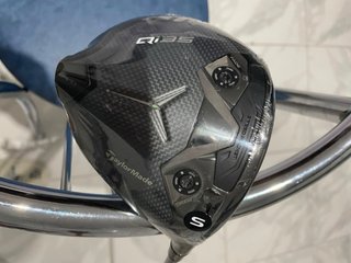 Driver TaylorMade Qi35 10.5º Varilla Fujikura