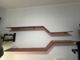 Estantería de diseño en madera