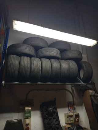 Neumáticos de coche