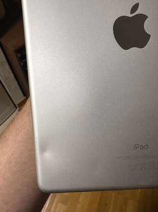 iPad 9ª Gen + Apple Pencil y Funda Teclado Morado