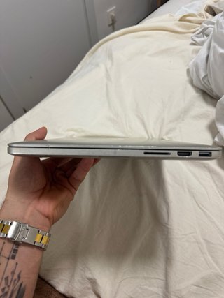MacBook Pro 13 ( 2015) cargador original incluido