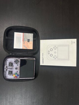 Anbernic RG405V + SD 128GB + Funda