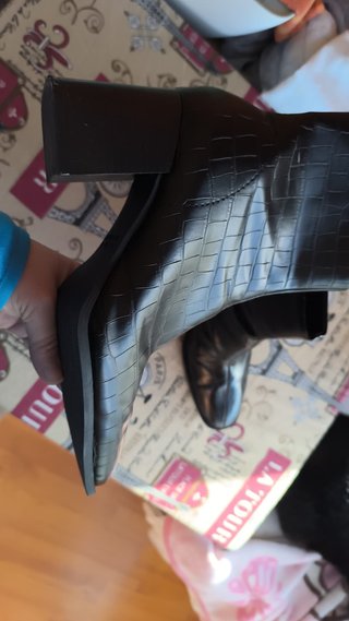 Botines negros efecto piel Primark talla 39